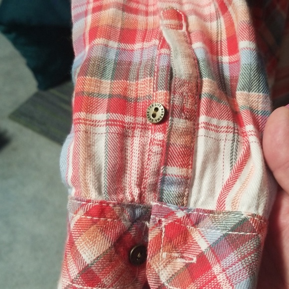 Top - Picture 3 of 6